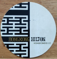Hongkong Hilton Hotel Label Etiquette Valise (II) - Etiketten Van Hotels