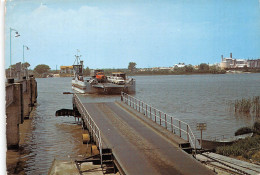 13   Bac De Barcarin  Port-Saint-Louis-du-Rhône à Salin De Giraud  (Scan R/V) N°   25   \OA1037 - Saint-Louis-du-Rhône