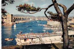 13 MARSEILLE   Le Vieux Port  Jardins Du Pharo  (Scan R/V) N°   13   \OA1035 - Vieux Port, Saint Victor, Le Panier