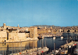 13 MARSEILLE  Le Vieux Port             (Scan R/V) N°   5   \OA1035 - Oude Haven (Vieux Port), Saint Victor, De Panier