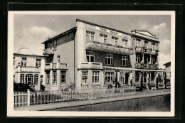 AK Kühlungsborn, Blick Zum Hotel Never  - Kuehlungsborn