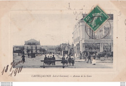 L17-47) CASTELJALOUX (LOT ET GARONNE) AVENUE DE LA GARE - ANIMEE - HABITANTS -  EN 1911  - Casteljaloux