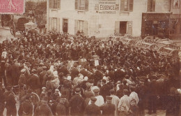 A3-91) ANGERVILLE - CARTE PHOTO - PLACE DU MARTROI - CONCERT DE LA FANFARE MILITAIRE - EN  1906 - 3 SCANS) - Angerville