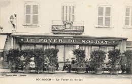 Bourgoin Le Foyer Du Soldat Militaria - Bourgoin