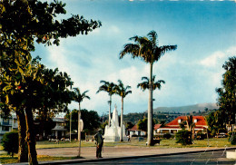 Basse Terre, Le Champ D'Arbaud, Guadeloupe (scan Recto-verso) KEVREN0250 - Basse Terre