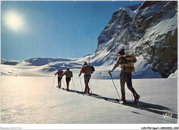 AJKP10-0978 - SPORT - SKI DE RANDONNE EN HAUTE MONTAGNE  - Alpinisme