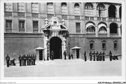 AJDP9-MONACO-0973 - Principauté De Monaco - La Relève De La Garde Du Palais  - Prince's Palace