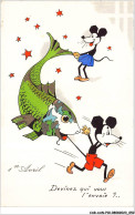 CAR-AANP10-DISNEY-0904 - MICKEY MOUSE - Mickey Et Minnie Mouse Attrape Un Poisson - Disneyland