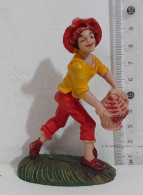 64739 Pastorello Presepe - Statuina In Plastica - Uomo Con Vaso - Presepi