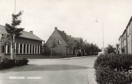 PAYS BAS - Wemeldinge - Julianastraat - Carte Postale - Sonstige & Ohne Zuordnung