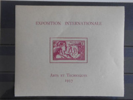 WALLIS-ET-FUTUNA YT BF 1 EXPOSITION INTERNATIONALE DE 1937** - Blocks & Kleinbögen