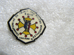 PIN'S    TOULOUSE  CHAMPIONNAT  DE FRANCE  DES POLICES  MUNICIPALES   92      Email Grand Feu - Polizia