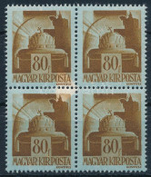 ** 1945 Hadvezérek 80f Négyestömb Alapnyomat Hiánnyal, Idegen Papírdarab Következtében. Egyedi Hiba! / 80f Block Of 4, E - Altri & Non Classificati