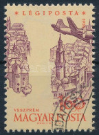 O 1958 Repülő 1,60Ft Látványosan Elfogazva / Mi 1565 With Shifted Perforation - Sonstige & Ohne Zuordnung