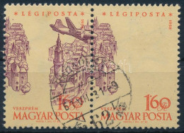 O 1958 Repülő 1,60Ft Pár Jelentősen Eltolódott Középrésszel / Mi 1565 Pair With Strongly Shifted Middle Part - Otros & Sin Clasificación