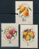 ** 1964 Magyar Barackfajták 3 Bélyege Poloskával, Festékfoltokkal / 3 Stamps With Plate Variety - Autres & Non Classés