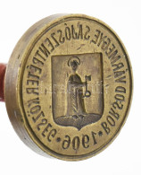 "1906 Borsod Vármegye Sajószentpéter Község" Feliratos, Címeres Pecsétnyomó Réz D: 33 Mm, Fa Nyéllel - Andere & Zonder Classificatie