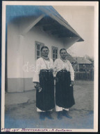 Cca 1930 Bukovina, Zastavna Népviseletes Lányok. / Zastawna Ukraine Girls In Folklore. 16x12 Cm - Sonstige & Ohne Zuordnung