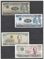 VIÊT -NAM . LOT DE 4 BILLETS . - Vietnam