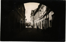 * T3 1943 Kassa, Kosice; Utca, üzletek / Street View, Shops. Győri és Boros Photo (EB) - Zonder Classificatie