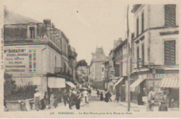 (24) BERGERAC. La Rue Neuve, Prise De La Place Du Pont (Epicerie Barbarin, Motos, Cycles Et Autos, Motricine, Coiffeur) - Bergerac