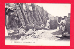 E-Maroc-397A89  MEKNES, Les Vanniers, Cpa BE - Meknès