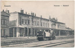 T2/T3 Rzeszów, Dworzec / Bahnhof / Vasútállomás / Railway Station, Motor Train, Locomotive (EK) - Non Classés
