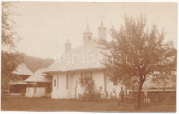 * T2/T3 ~1917 Moara Nica (Suceava), Biserica De Lemn / Orthodox Wooden Church, K.u.k. Soldier. Photo (fl) - Ohne Zuordnung