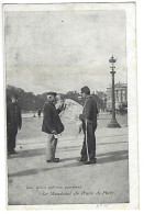 Carte Postale : Les Petits Métiers Parisiens .  Le Marchand De Plans De Paris ( Pub La Belle Jardinière  ) - Petits Métiers à Paris