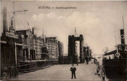 Altona, Landungsbrücke - Altona