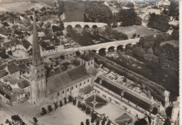 SAINT SAVIN SUR GARTEMPE EGLISE ET ABBAYE VUE AERIENNE CPSM 10X15 TBE - Saint Savin