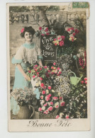 FEMMES - FRAU - LADY - Jolie Carte Fantaisie Marchande De Fleurs Avec Arrosoir "Bonne Fête - VIVE SAINT LOUIS " - Prénoms