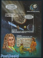 Central Africa 1985 Halleys Comet S/s, Mint NH, Science - Transport - Astronomy - Space Exploration - Halley's Comet - Astrologia