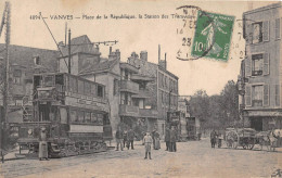 VANVES - Place De La République - Station Des Trawmays - Vanves