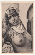 2 CPA - ALGERIE - Scènes Et Types - Jeune Femme Du Sud Algérien, Mauresque - Szenen
