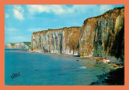 A529 / 527 Les Falaises Symphonie De Couleurs Sous Le Soleil D'été - Pêche