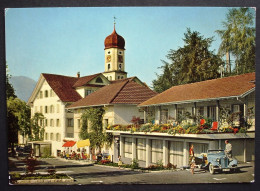 SACHSELN Am Sarnersee, Hotel Kreuz, Auto - Sachseln