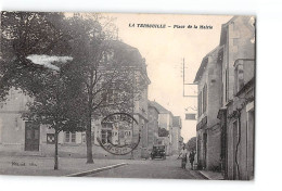 LA TRIMOUILLE - Place De La Mairie - état - La Trimouille