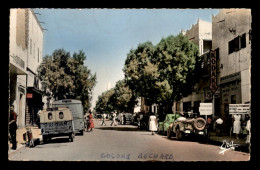 ALGERIE - SAHARA - COLOMB-BECHAR - RUE POINCARE - 2 CV CAMIONNETTE - JEEP - Bechar (Colomb Béchar)