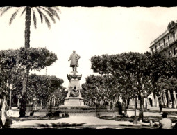 ALGERIE - BONE - LE COURS BERTAGNA ET LA STATUE THIERS - Annaba (Bône)