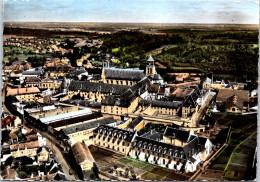 10-4-2024 (1 Z 31) France - Abbaye De Fontevrault - Eglises Et Cathédrales