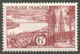 340 France Yv 1036 Bordeaux Oil Rig Puits Pétrole MNH ** Neuf SC (1036-1c) - Petróleo