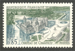 345 France Yv 1584 Tourisme Chateau Chantilly Castle Castello Schloss MNH ** Neuf SC (1584-1d) - Otros & Sin Clasificación