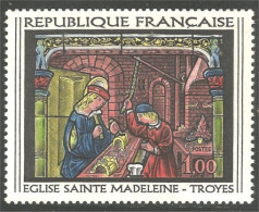 345 France Yv 1531 Vitrail Troyes Stained Glass MNH ** Neuf SC (1531-1b) - Vetri & Vetrate