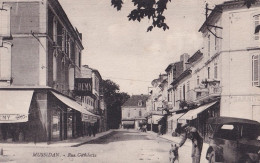 24) MUSSIDAN (DORDOGNE) RUE GAMBETTA - ( ANIMEE - 2 SCANS ) - Mussidan