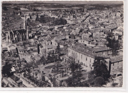 B8-47) FUMEL - EN AVION AU DESSUS DE ...  LE CHATEAU , LE PARC ET L ' EGLISE - ( 2 SCANS )   - Fumel