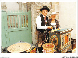 AJJP7-0697 - METIER - YVON KERVINIO - FESTIVAL INTERNATIONAL DE MUSIQUE MECANIQUE  - Ambulanti