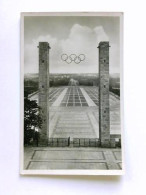 Postkarte: Reichssportfeld. Blick Von Der Deutschen Kampfbahn Durch Das Osttor Von Olympia, Berlin 1936 - Non Classés