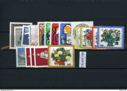 Berlin, Xx, Jahrgang 1974 - Unused Stamps