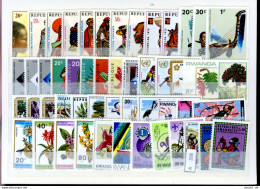 Slg. Postfrische Marken, Xx, 3 Lose Auf A5-Karte Dichtgesteckt, Schwerpunkt Motivmarken, Afrika - Sammlungen